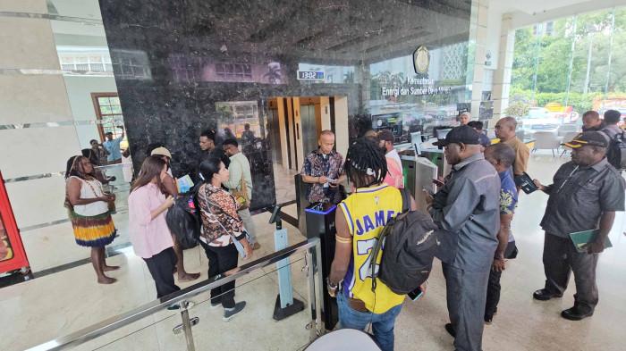 Tim Advokasi Papua Tengah Desak Menteri ESDM Hentikan Eksplorasi Blok Wabu